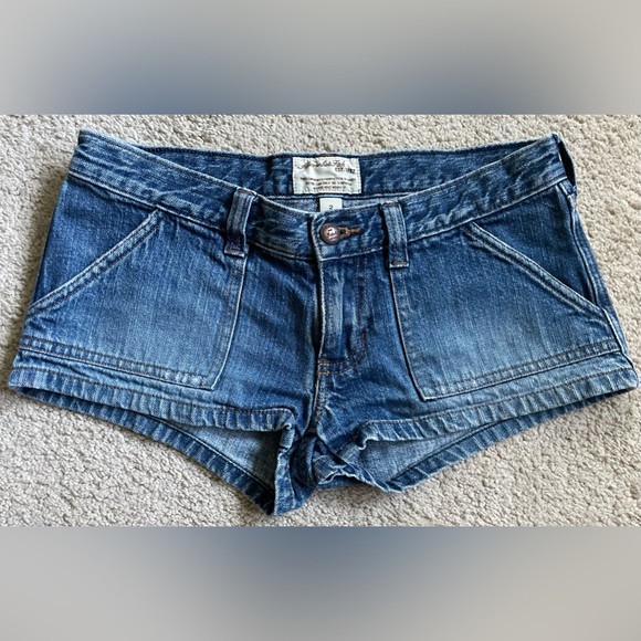 Abercrombie & Fitch Women’s Denim Shorts, Size 2 - Picture 1 of 4
